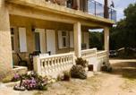 Location vacances Coti-Chiavari - Bas de villa au calme-1