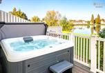 Location vacances South Cerney - Windrush Lake 20, Summit Lodge P-1