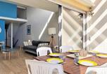 Location vacances Bord de mer de Le Lavandou - Appartement climatisé 3 pièces, 6 couchages - Face à la plage - Le Lavandou - Fr-1-251-510-4