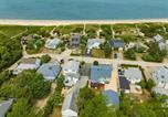 Location vacances Meriden - Peconic Sound Beach Home: Backyard & Vineyards-2