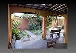Location vacances Bertioga - Pousada Falésia De Bertioga-1