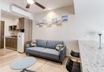 Hôtel Solidaridad - Sea Breezes Studio at Syrena 409-2