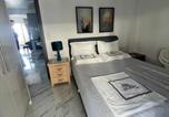 Location vacances Nea Kallikratia - Seafront Lux Apartment-2