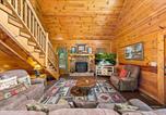 Location vacances Knoxville - Honey Pine Lodge By Colonial Properties-2