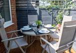 Location vacances Stansted Mountfitchet - 121 Studio - Central Studio Apartment, Terrace & Full Kitchen - Airport & Train Shuttle-4