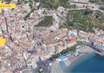 Location vacances  Province de Salerne - Aparthotel with Sea view, elevator only 2 stairs in the historical center At 350mt from the Cathedral-3