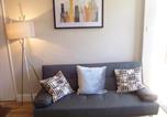 Location vacances Bewdley - 3 Entire Stunning & Cosy Apartments in same property, 4 Double Bedrooms, 3 Bathrooms, 3 Kitchens, Terrace-1