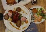 Location vacances Tondu - The Golden Mile Country Inn-4