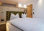 Location vacances  Province autonome de Bolzano - Ladinser Hof Kuschelecke-1