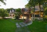 Location vacances Thorigné-d'Anjou - La maison dans les bois-3