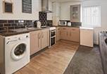 Location vacances Loftus - 2-Bedroom Serviced Apartment in Skinningrove 7-3