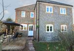 Location vacances Stibbard - Cobble Cottage-1