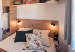 Location vacances Plonéour-Lanvern - Mobil home avec terrasse pour 4 personnes - Api-1-52-997-3