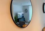 Location vacances Birmingham - Cozy one bedroom with a Big Balcony and parking-4
