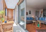 Location vacances Bord de mer de La Rochelle - Agréable T2 lumineux au pied de la plage avec Wifi - Fr-1-825-52-1