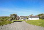 Location vacances Llanfairyneubwll - Ty Mynydd-1