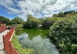 Location vacances Over Kellet - Kingfisher Cosy Lakeside Lodge-2