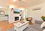 Location vacances Pokolbin - Olive Grove 3 1 Bedroom Villa with large Bath-4