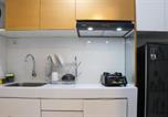 Location vacances Tangerang - Affordable Price and Homey Studio Tokyo Riverside Pik 2 Apartment By Travelio-1