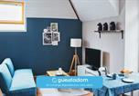 Location vacances  Mayenne - Le Woody 700m Gare Wifi-1