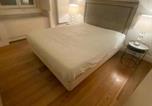 Location vacances  Le Chiado - Trendy & Spacious 4br Gem in Prime Tourist Area-2