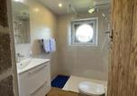 Location vacances Ygrande - Maison de ferme rénovée 18ème siècle avec piano et charme authentique - Fr-1-489-433-4