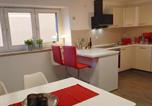 Location vacances Coblence et la forteresse d'Ehrenbreitstein - Ferienhaus Rheinblick Wohnung 1-2