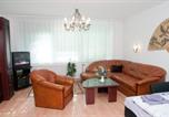 Location vacances Hévíz - Helena Apartman-1