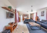 Location vacances Deux-Jumeaux - Gîte Les Petites Landes - Piscine privée proche plages-3