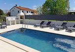 Location vacances  Pazin - Villa Stare Brajde in Vela Traba - Haus für 6 Personen-4