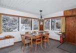 Location vacances Kandergrund - 2 Villas with Lake and Mountain View 15 Minutes to Interlaken-3