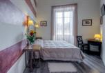 Location vacances  Province de Cagliari - Al Bastione di Cagliari-4