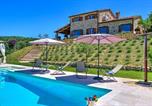 Location vacances Todi - Casale Dei Gelsomini 8, Emma Villas-1