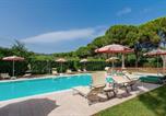 Location vacances Passignano sul Trasimeno - Awesome Apartment In Tuoro Sul Trasimeno-2