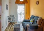 Location vacances Sant'Agata di Militello - 2 Bedroom Beautiful Home In Torrenova-2