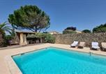 Location vacances Saint-Quentin-la-Poterie - Jardin-duzes-4