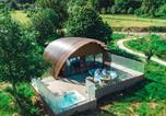 Location vacances Glencoe - Seabeds - Luxury Lookouts with Hot Tubs-1