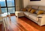 Location vacances Trevélez - Cozy Monte Oiz Apartment with Private Garage Ski In Area-2