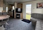 Location vacances Clacton-on-Sea - Homely 8 Berth Caravan At Highfield Grange In Essex Ref 26263e-3