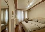 Location vacances Kiev - Apartments near Arena City-1