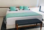 Location vacances Zihuatanejo - Beachfront White Villa in Playa Blanca-2