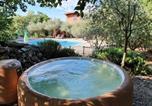 Location vacances Vogüé - Roulottes et Cabanes de Saint Cerice-1
