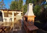 Location vacances Caumont-sur-Durance - Appartement charmant à Avignon, 45 m² avec piscine partagée-3