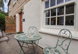 Location vacances  Gare de Knaresborough - Maple Tree Cottage-4