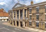 Hôtel Salisbury - Mercure Salisbury White Hart Hotel & Apartments-1