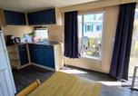 Location vacances Gouville-sur-Mer - Village Vacances Les Sables d'Or-2