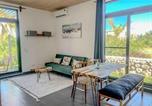Location vacances  Paje - Your getaway in nature! Private garden & pool view-4