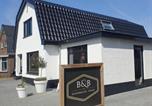 Hôtel Zwolle - Ruunerwoldse Stekkie met eigen badkamer-1