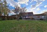 Location vacances  Indre - Gîte en Berry au cœur du Parc Naturel avec jardin et parking, 3 chambres, cheminée - Fr-1-591-157-4