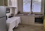 Location vacances Desenzano del Garda - Villa Azzurra Depandance con piscina-3